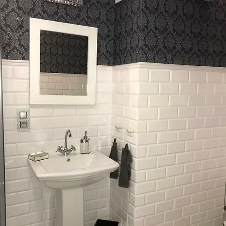 Marii Konopnickiej 20 شقة *